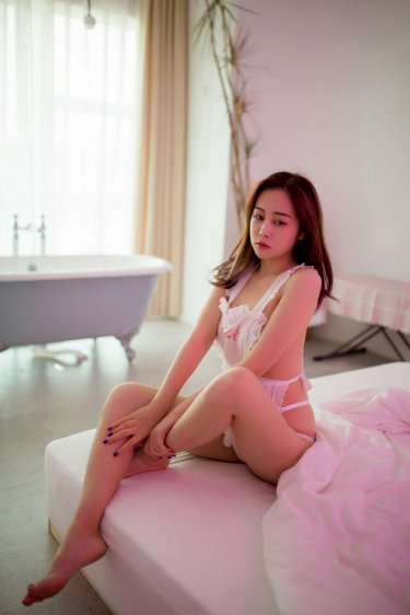 半夜妺妺叫我满足她